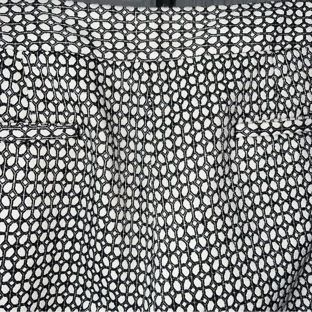 Talbots Chatham style pants, cream & black print, zipper on side, back pockets - Picture 7 of 13